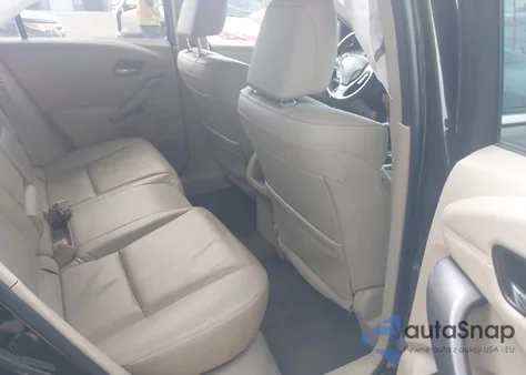 2014 Acura Rdx z USA, uszkodzony, nr VIN 5J8TB3H52EL005023